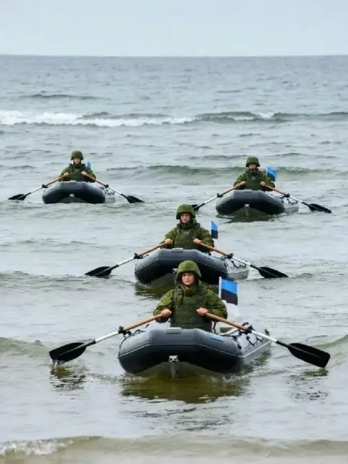 Военные на спасательных лодках