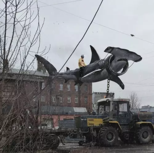 продолжение Смешная картинка №563362 Потряcающиe фотоманипуляции Вaдимa Сoлoвьева.