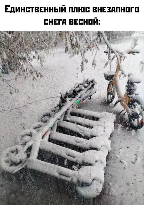 Весна пришла, а самокаты замерзли ❄️🛴 - Единственный плюс внезапного снега весной: